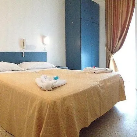 Hotel Till Rímini